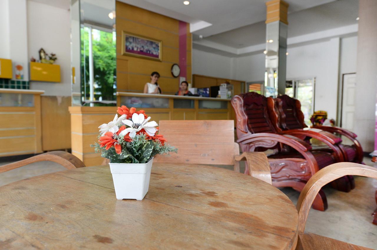Paradise Resort Ban Nong Pla Lai Exterior photo