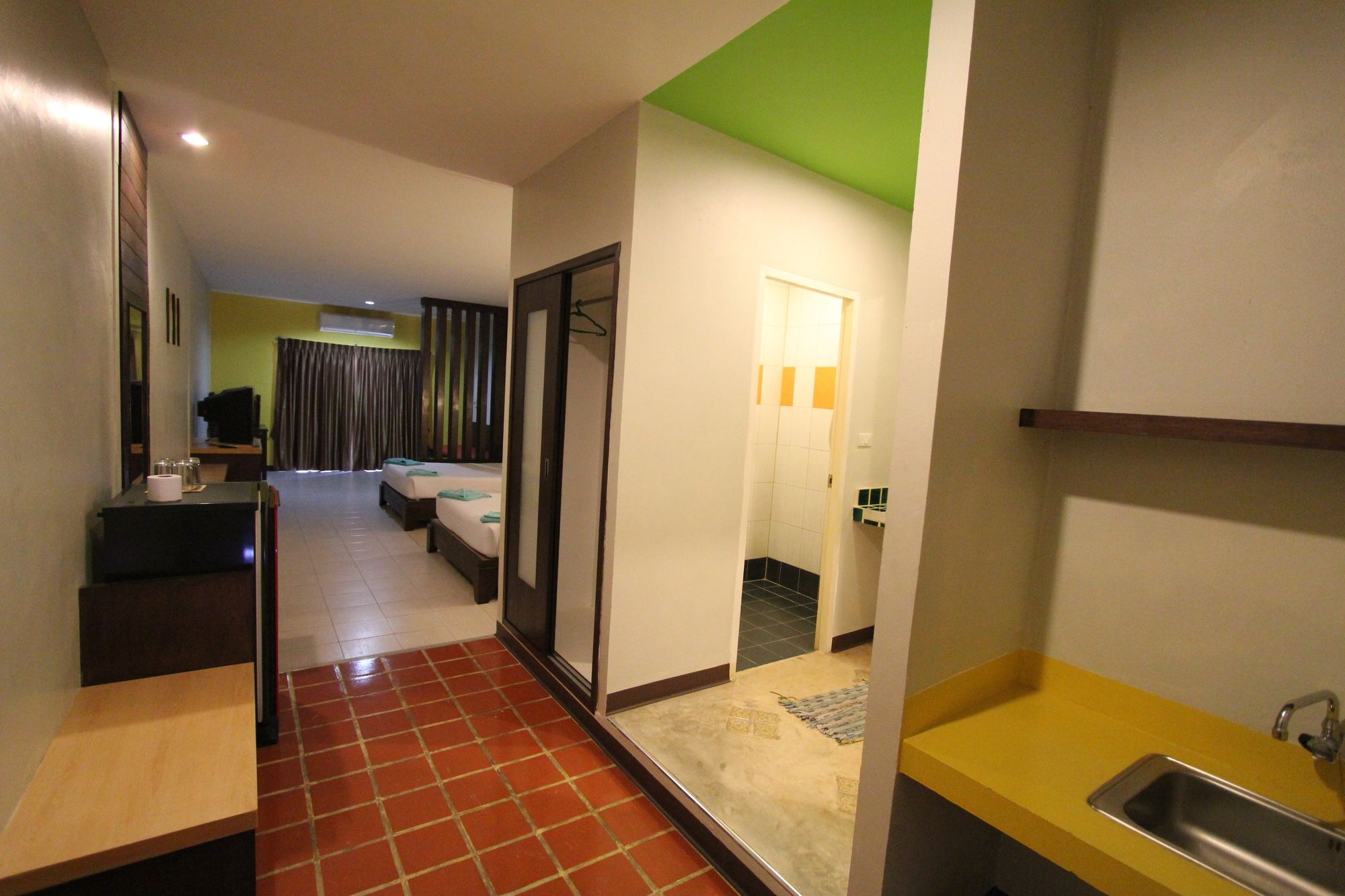 Paradise Resort Ban Nong Pla Lai Exterior photo