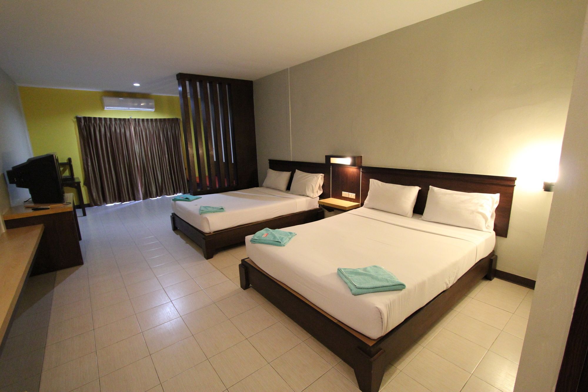 Paradise Resort Ban Nong Pla Lai Exterior photo