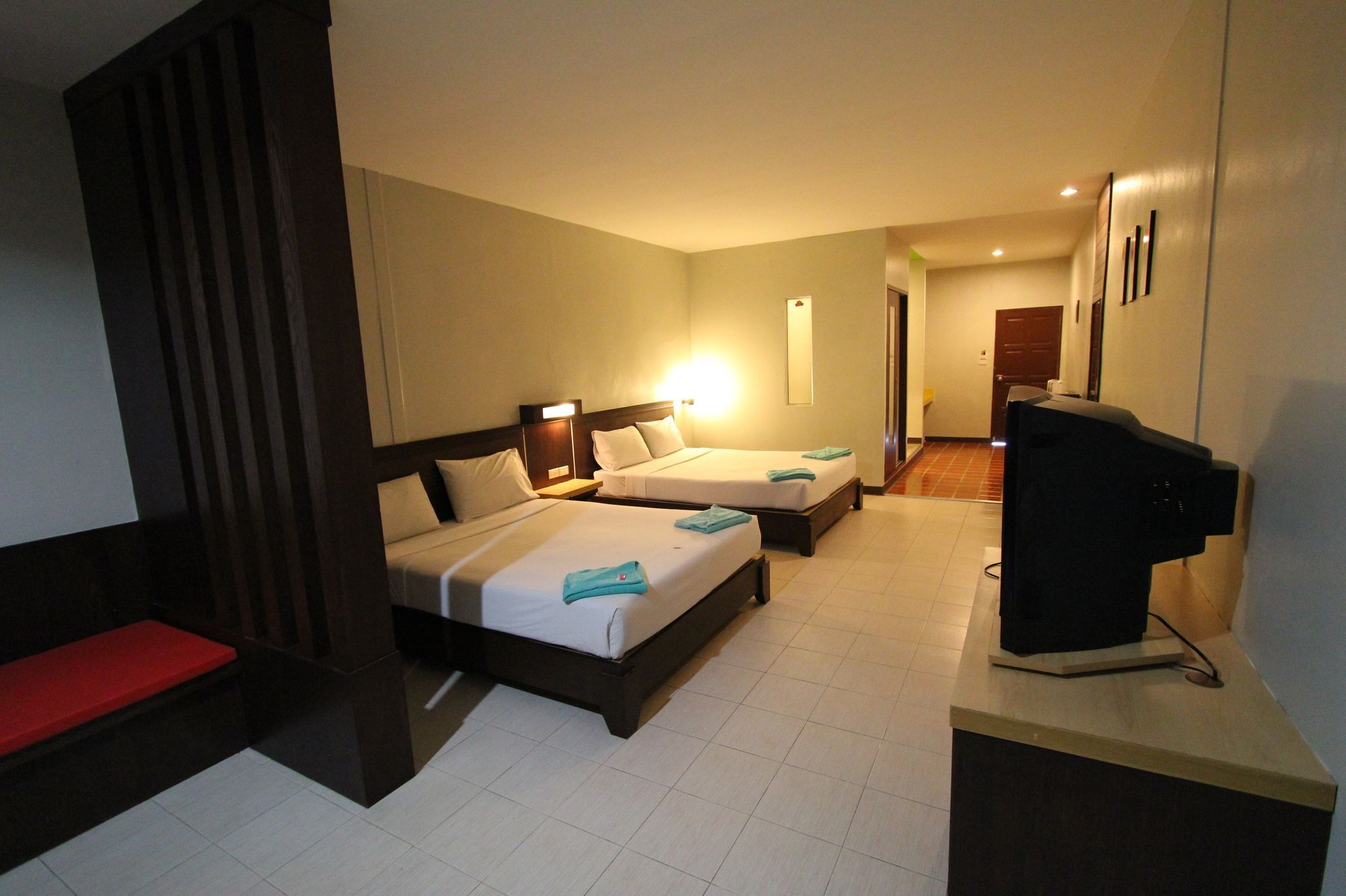 Paradise Resort Ban Nong Pla Lai Exterior photo